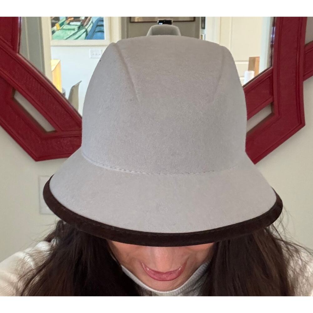 Women’s Filippo Catarzi NWT Gray Wool Bucket Hat with Brown Trim – Made in Italy